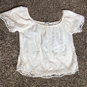 American Eagle cream short sleeve blouse